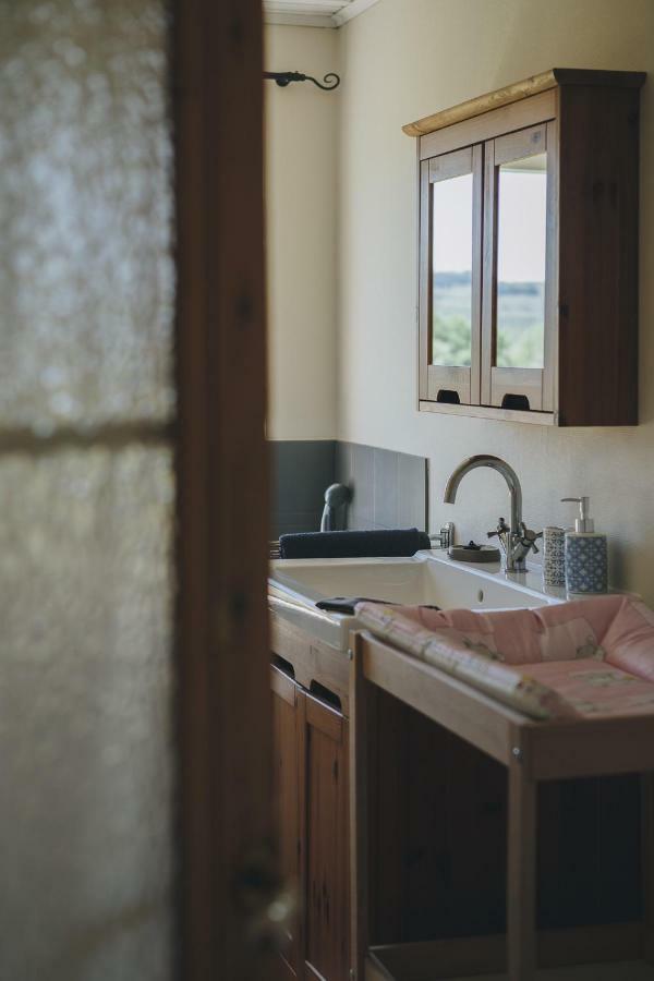 La croisée des champs, gîte entre Durbuy et La Roche en Ardenne Érezée Extérieur photo